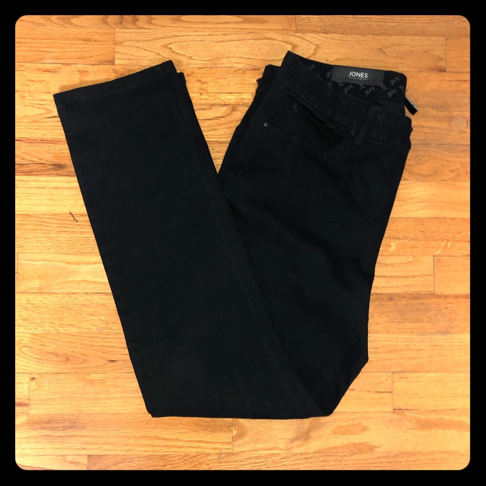 women’s jones new york slim fit jeans!